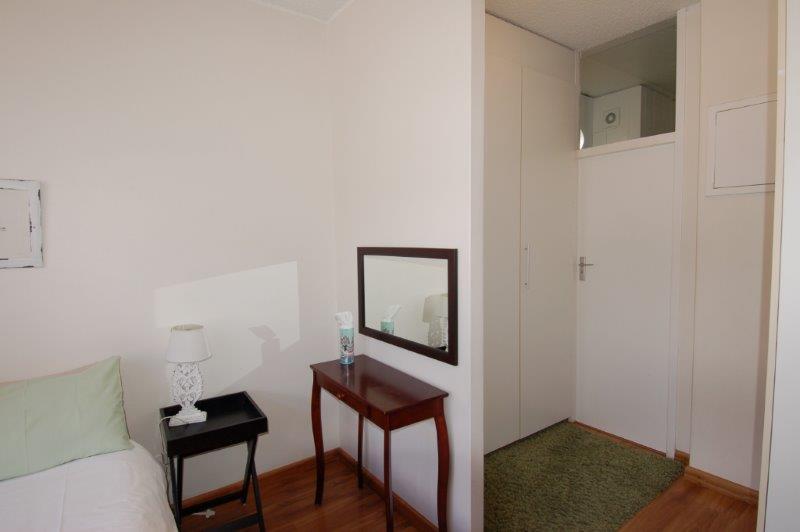 To Let 0 Bedroom Property for Rent in Oranjezicht Western Cape